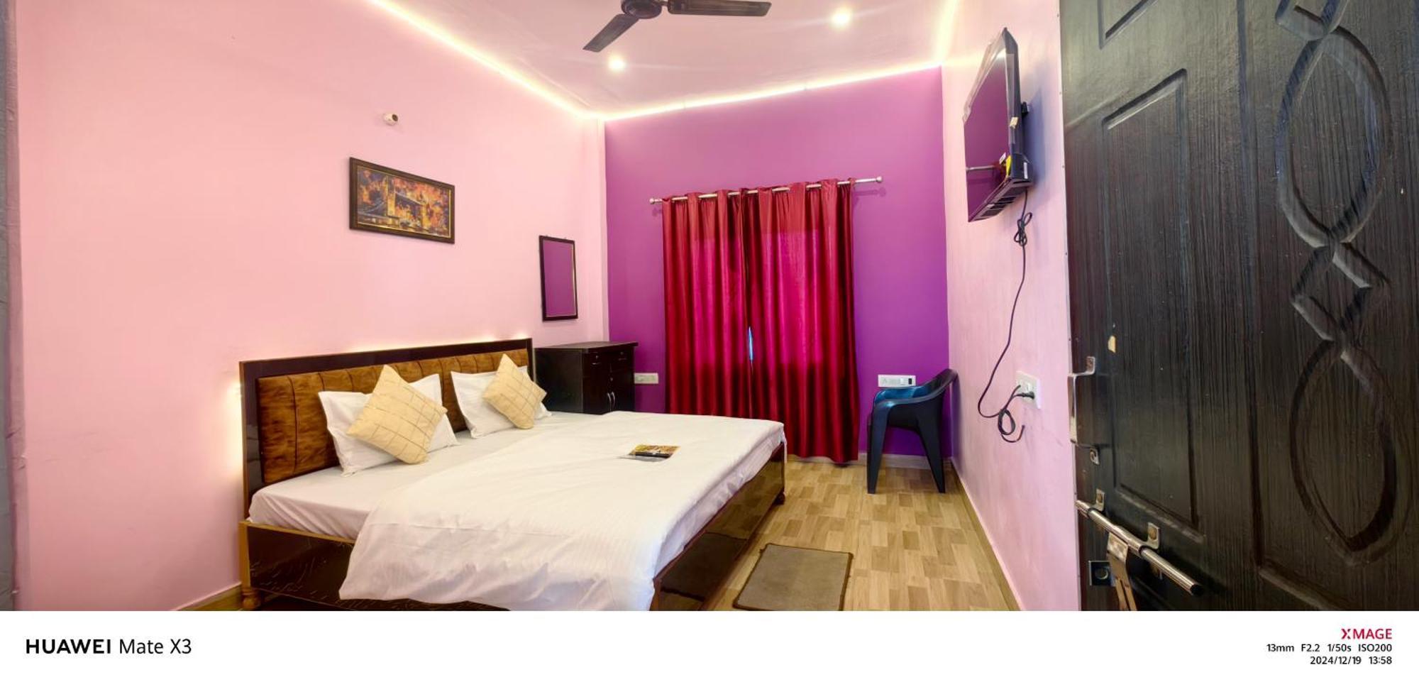 Guest house Kashi Yatra